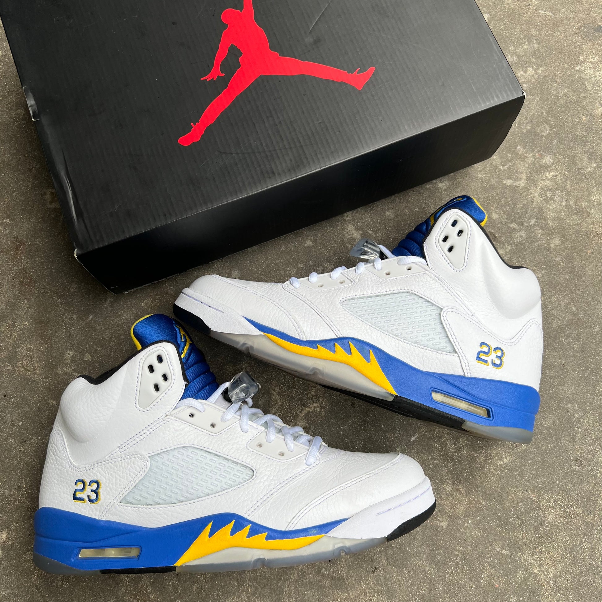 Jordan 5 laney yellow online